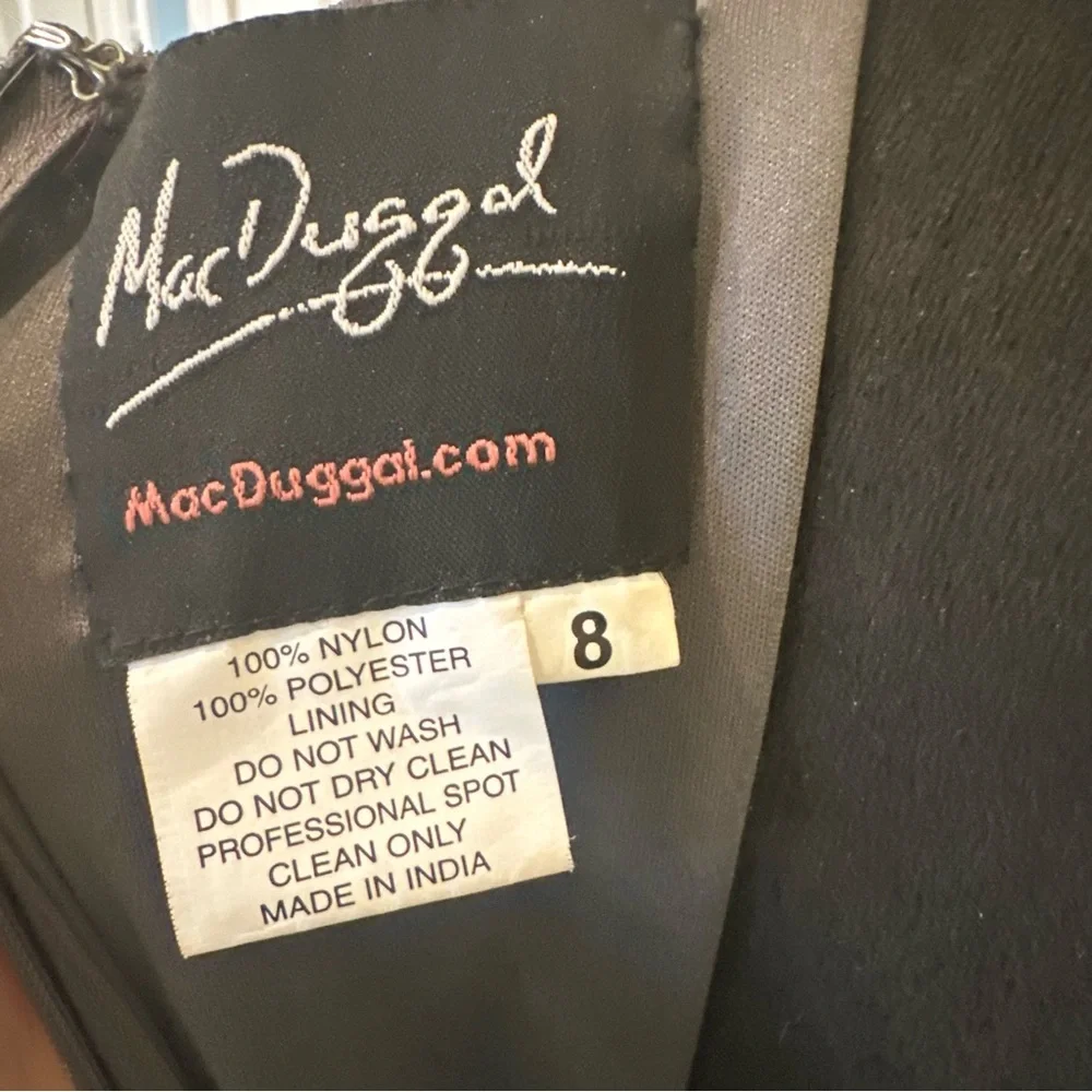 Mac Duggal Sequin V-Neck Empire Waist Sleeveless  Gown Size 8 Charcoal NWT 4930 - Picture 5 of 15